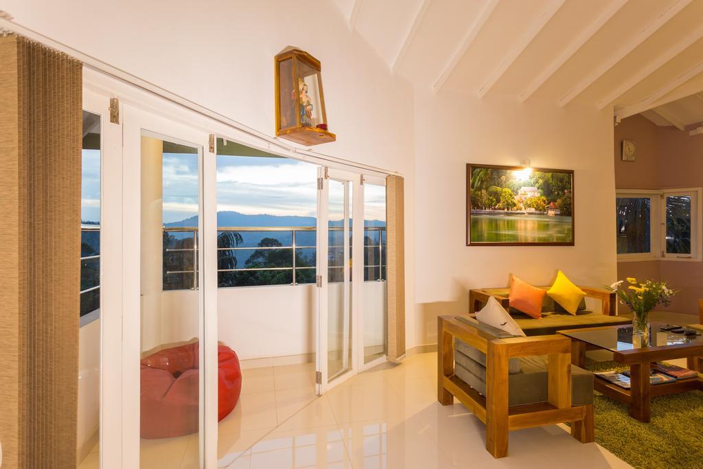 Shalom Residence Канди Экстерьер фото